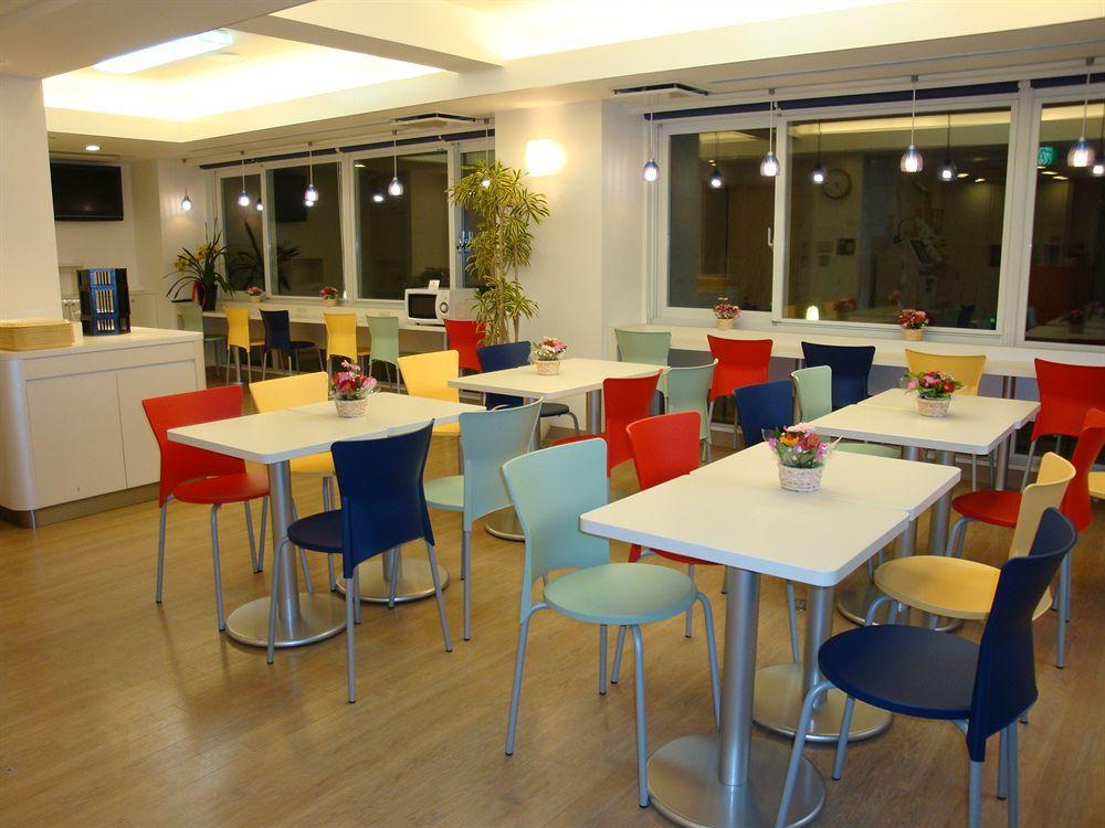 Comfort Inn Munakata Buitenkant foto
